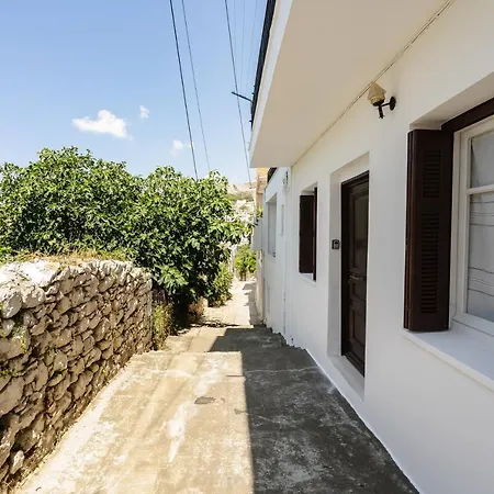 Cozy In Filoti, Naxos 2br * Filótion